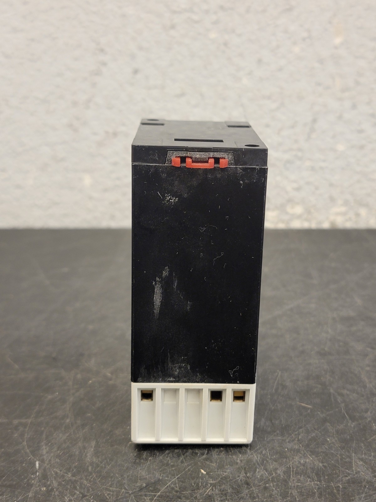 Square D 8430DIA 4 AC/DC CURRENT CONTROL RELAY 110V NEW