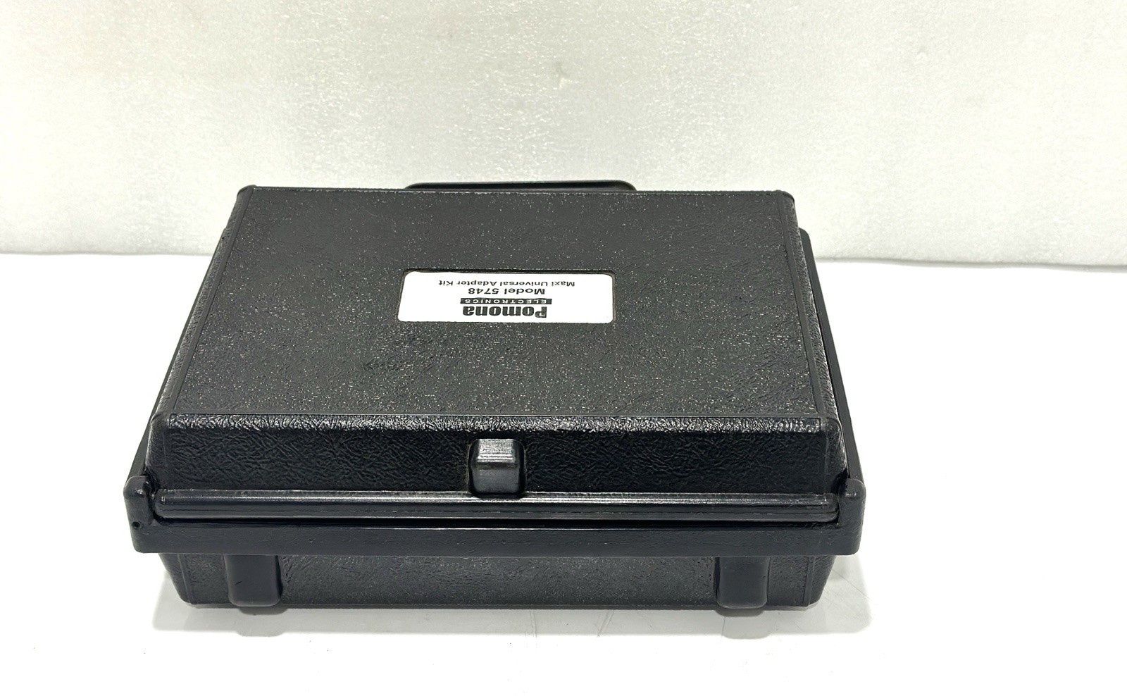 Pomona Electronics 5748 Maxi Universal Adapter Kit – New