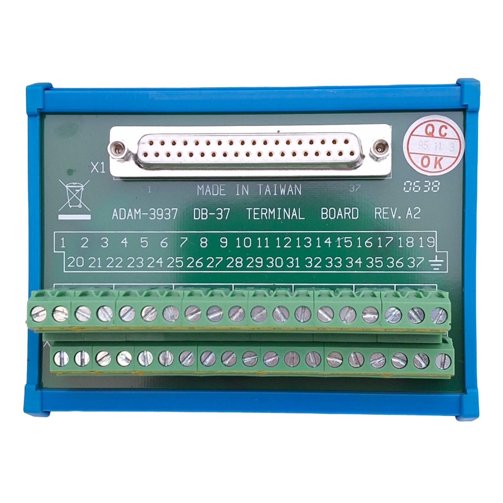 Advantech ADAM-3937 DB-37 Terminal Board, 37-Pole DB37F, DIN Rail Mount