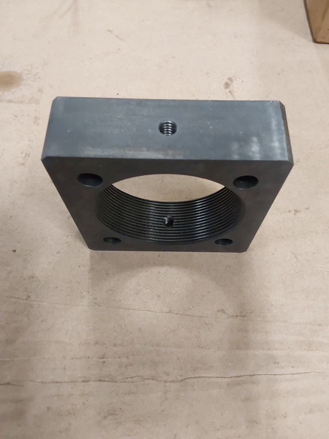ENERPAC AW19 2.500-16 UN in Thread, Cylinder ACC Mounting Block Flange . NEW