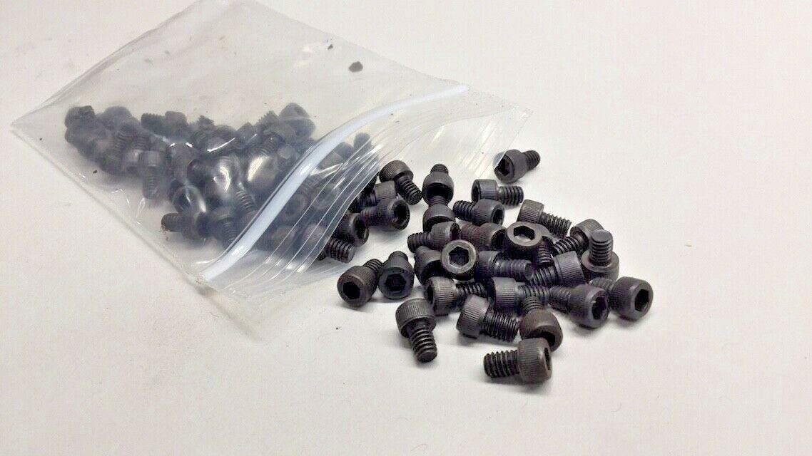 Cap Screw HYA88008-90 Socket Head 8-32 x 1/4″ (Pack Of 90) Black Plain Finish