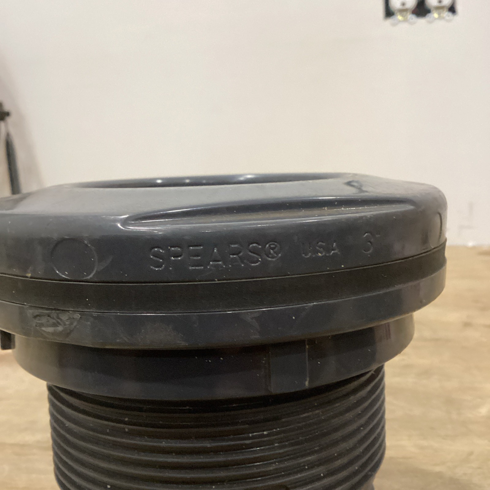Spears 3″ PVC Bulkhead Tank Adapter Fitting SCH 80 NSF-61 4-5/8″ Hole Gray