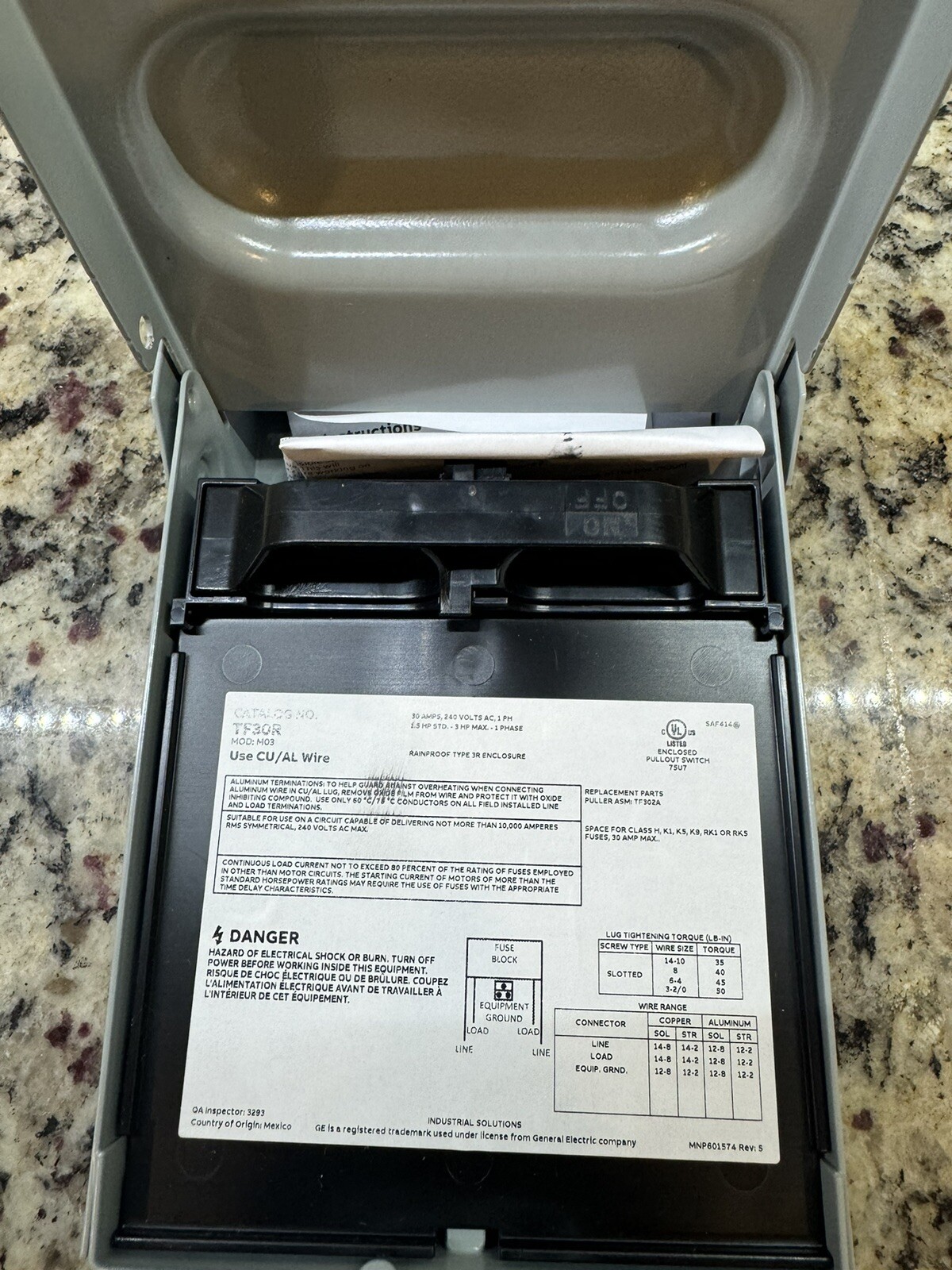 GE TF30RCP Air Conditioner Disconnect [30-Amp 120/240Volt Fused] New Wow