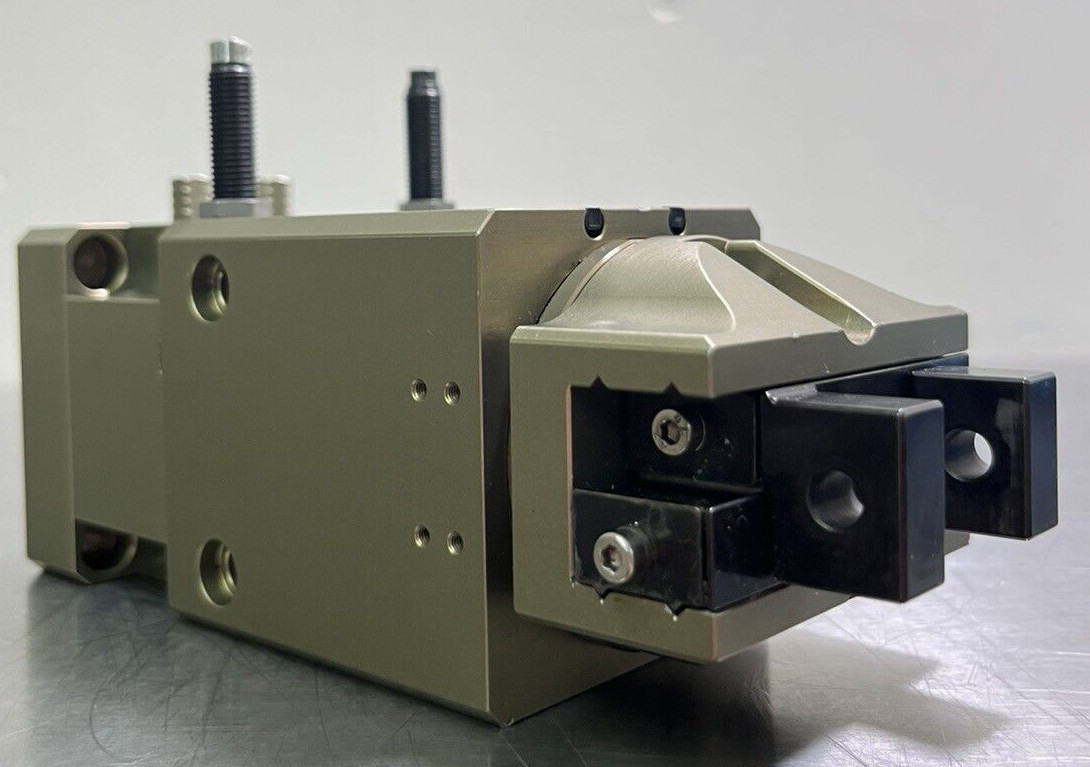 Schunk Pneumatic · Gripper Swivel Module, GSM-P-64-AS-S-90 P# 304761