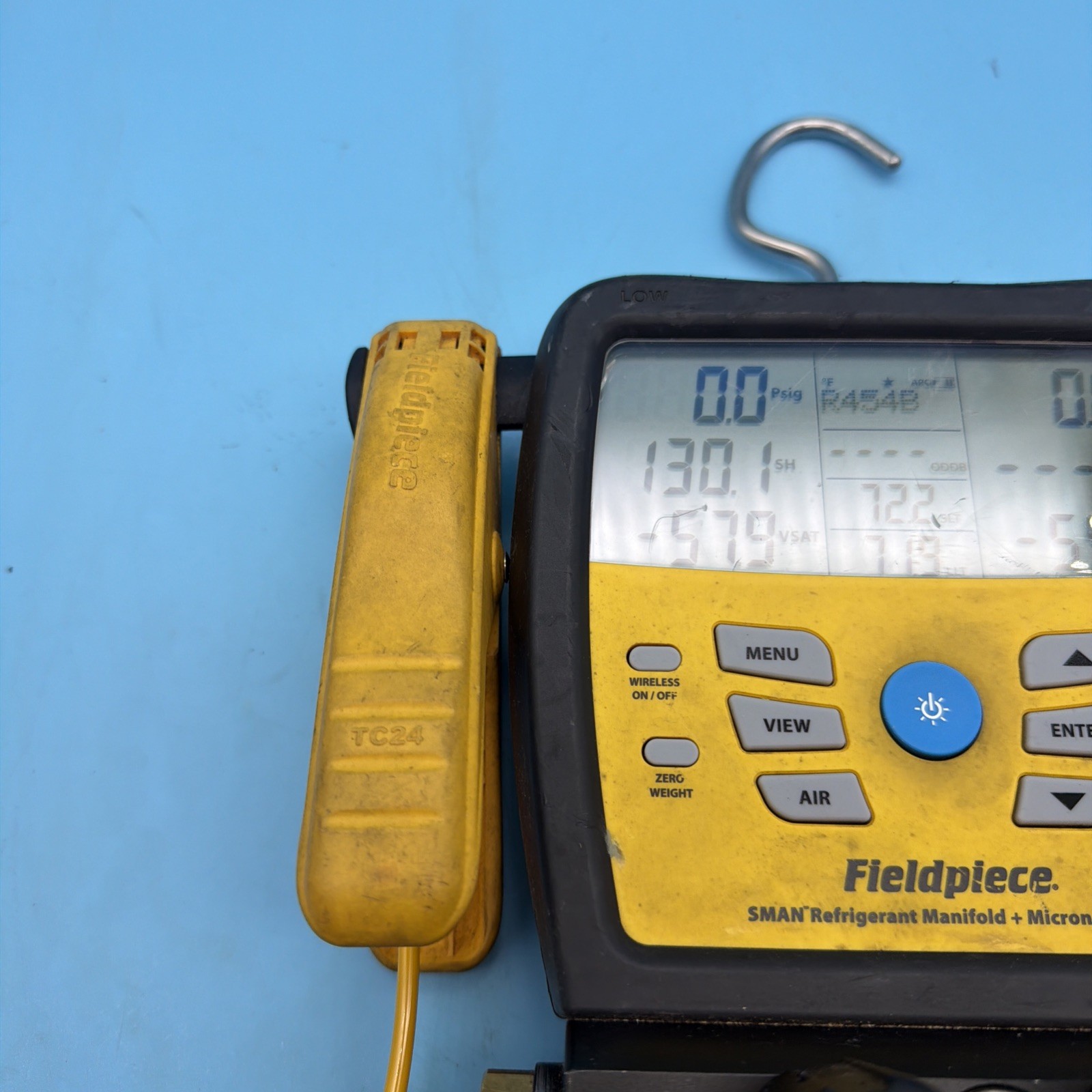 Fieldpiece SM480V SMAN 4-Port Digital Refrigerant Manifold Micron Gauge w/ Hose