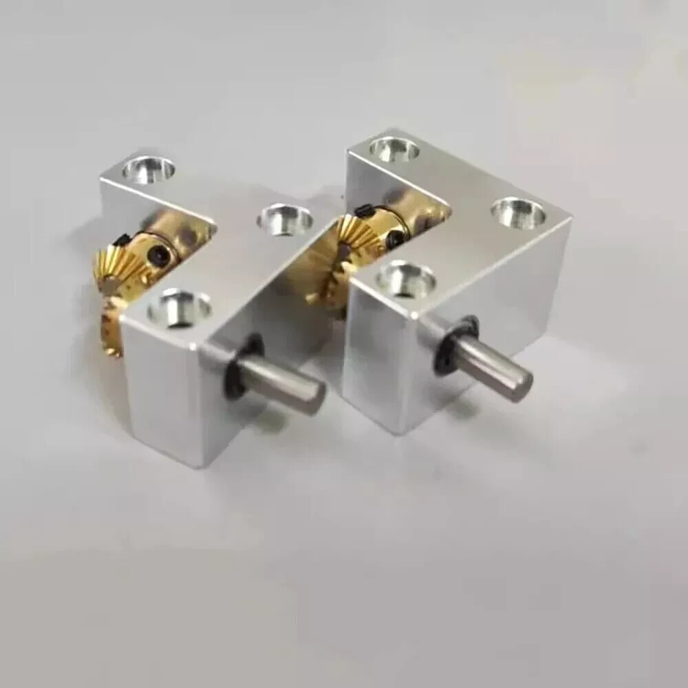 Right Angle Commutator Small Bevel Gearbox 90 Degree Drive Angle Converter 1:1