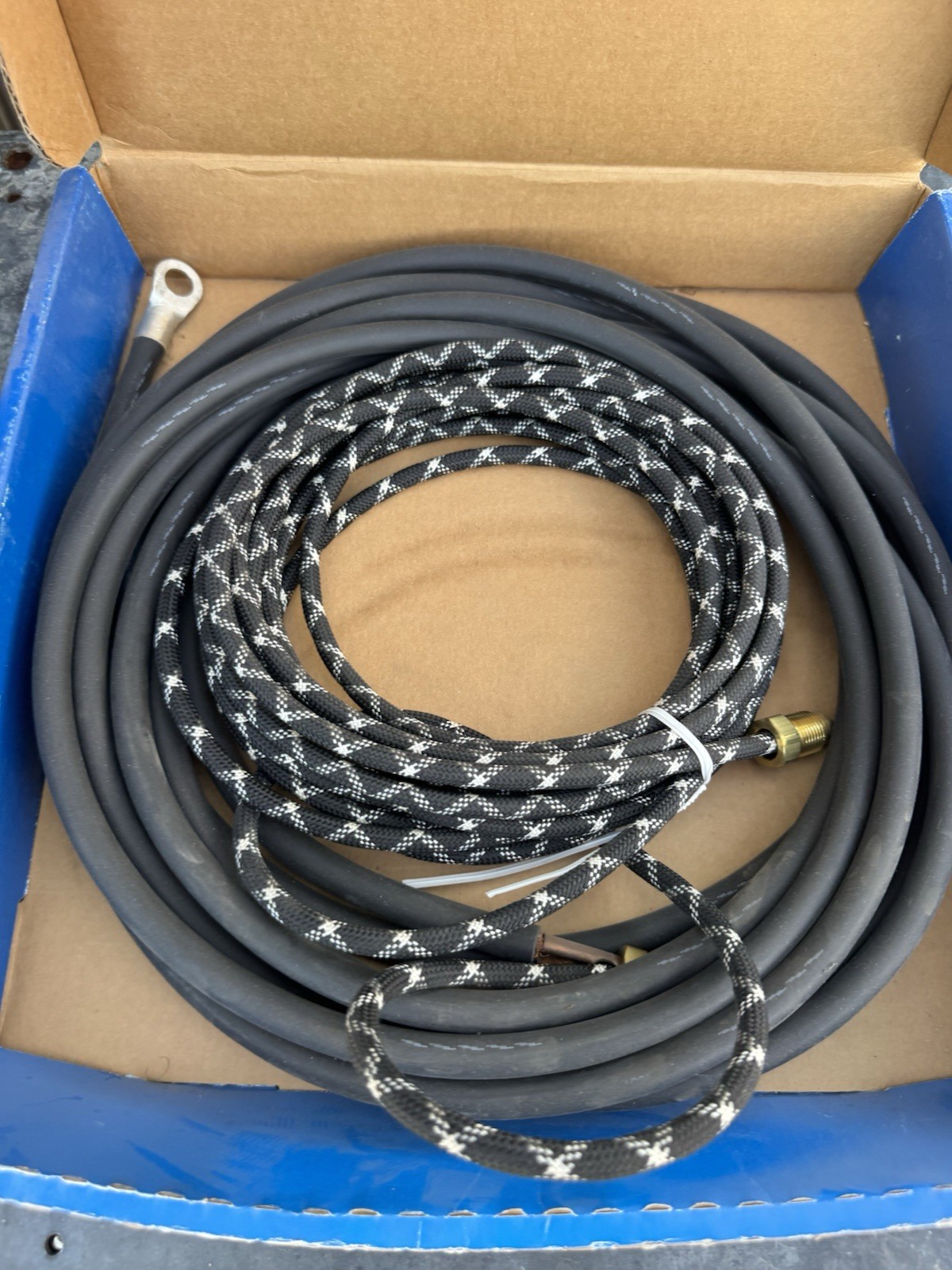 Miller Electric 46V30-2 Power Cable, Rubber, 2Pc, 25 Ft (7.6M)