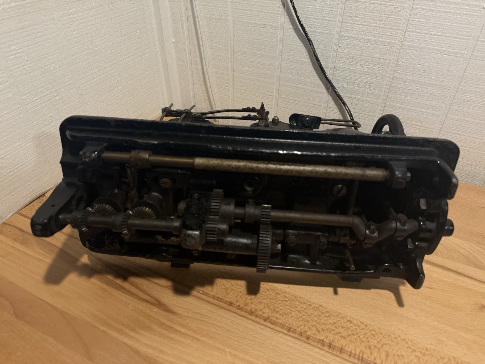Vintage Singer 72W19 (72 W 19) Hemstitcher Sewing Machine Pre 1940’s See Video