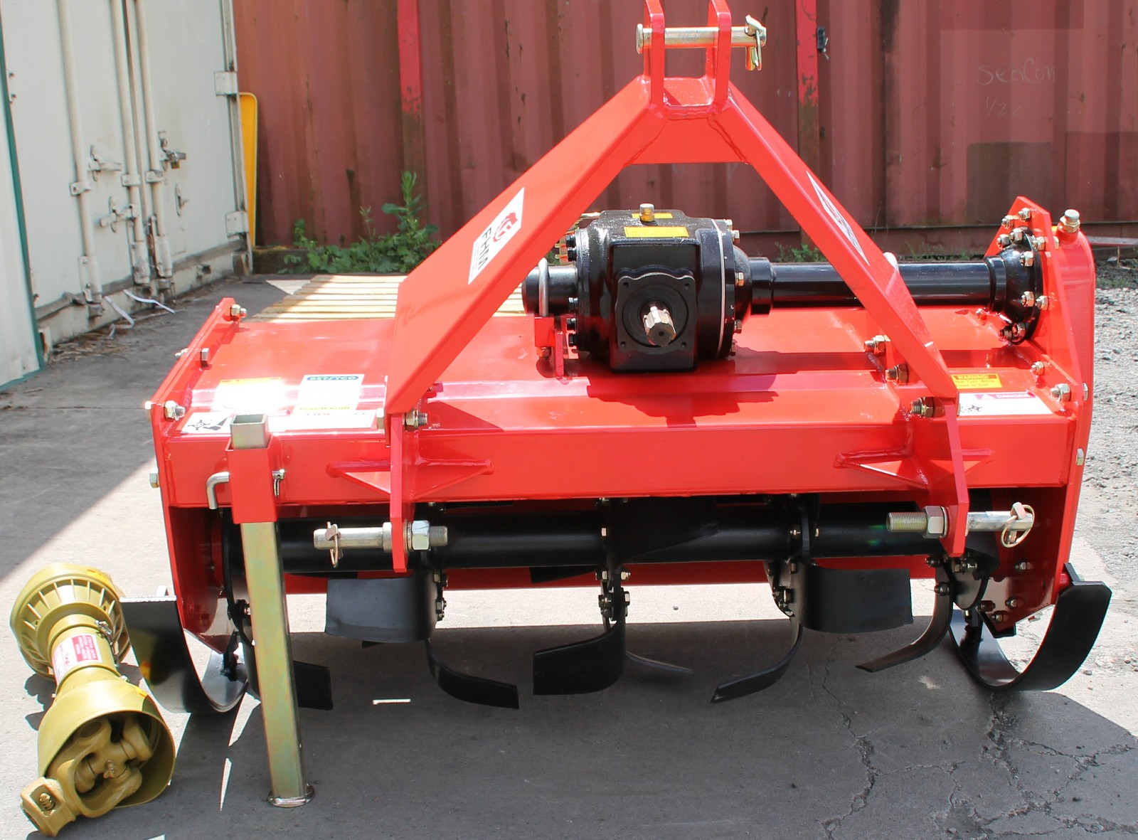 41″ Heavy Duty Rotary Tiller Cat.1 3pt 18+ hp Rating (FH-IGN105)