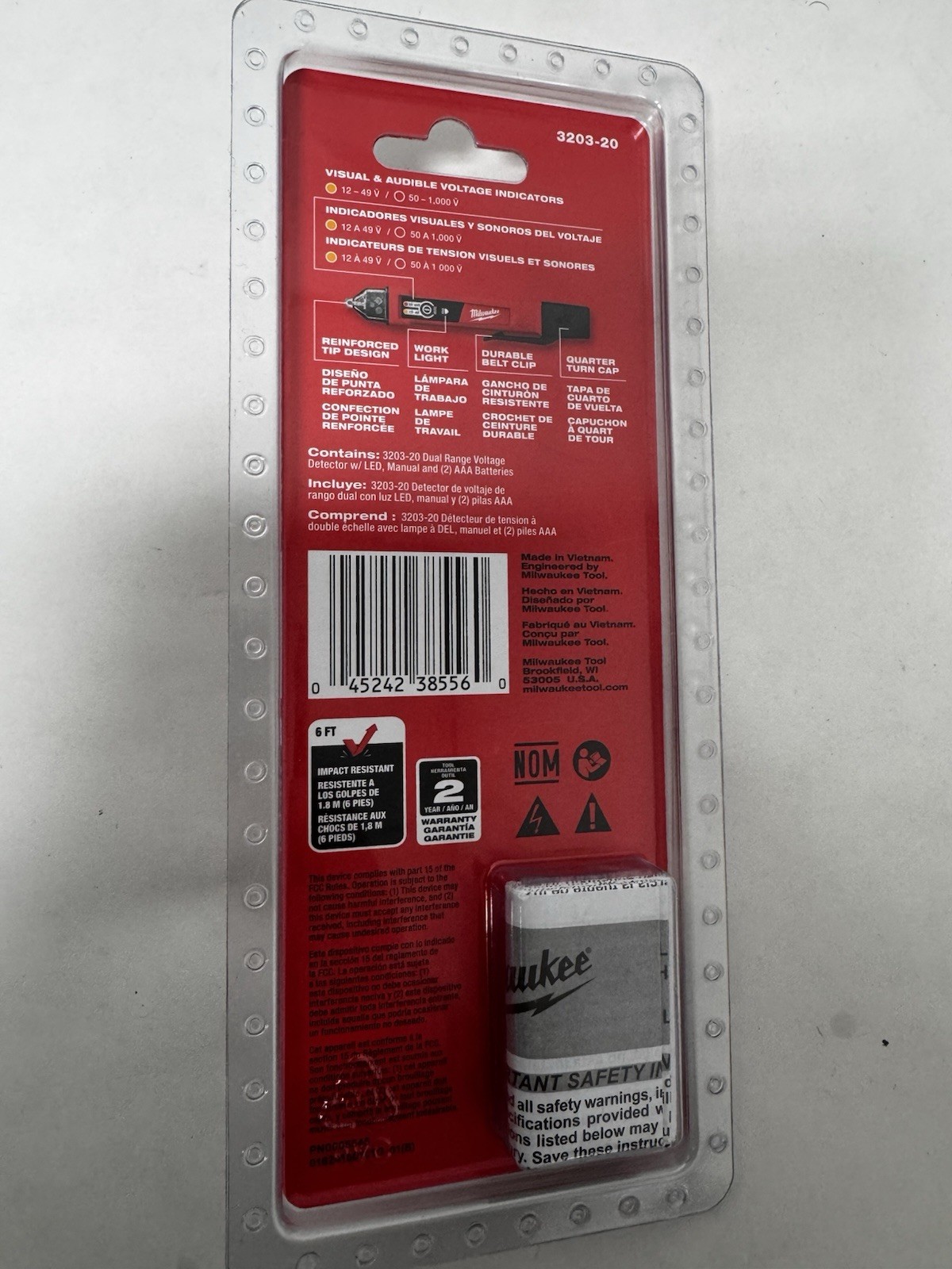 Milwaukee 3203-20 Dual Range Non-Contact Voltage Detector w/LED