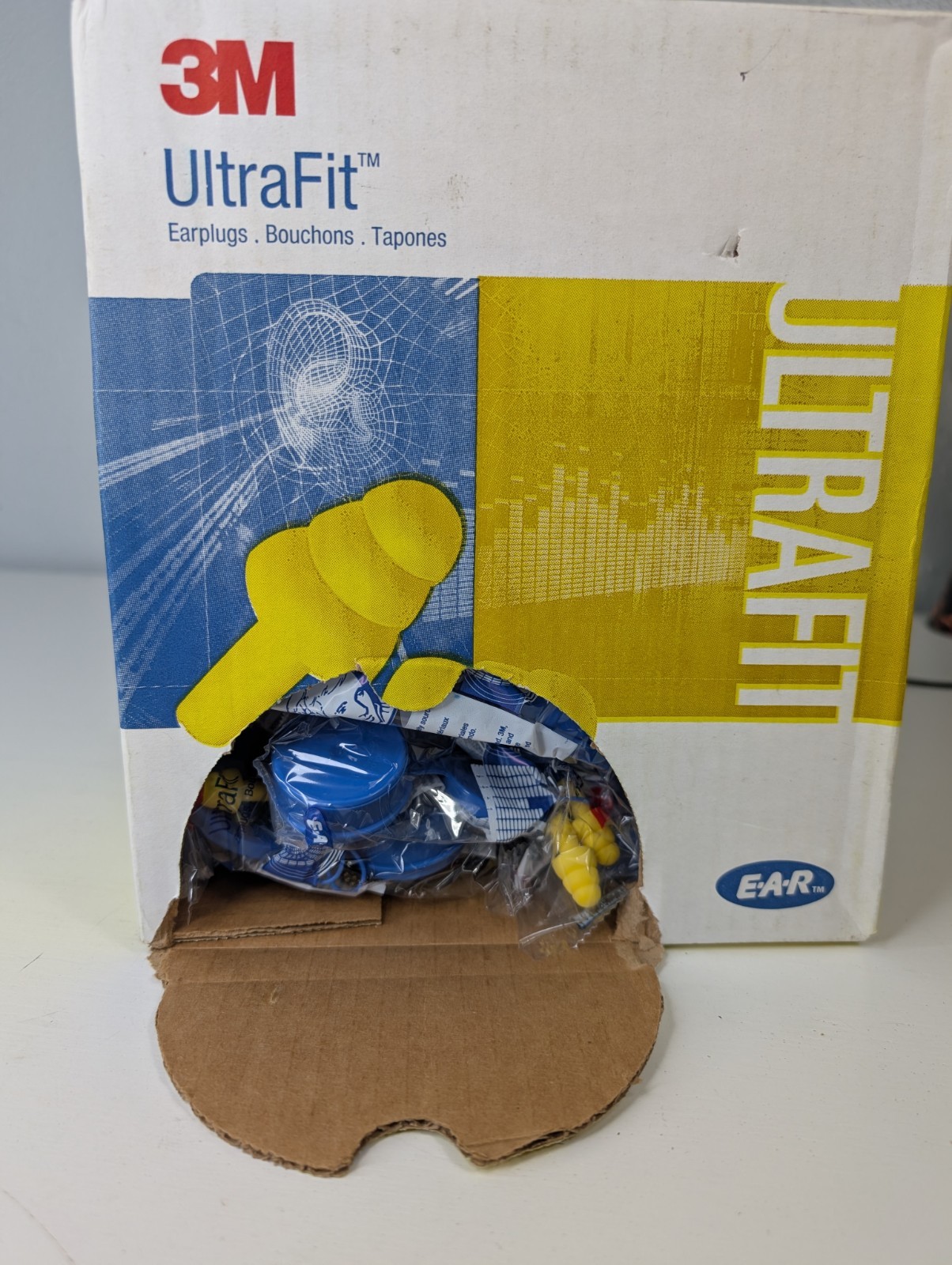 3M 3404001 UltraFit Earplugs Lot of 47 Brand New Open Box Ear Plugs