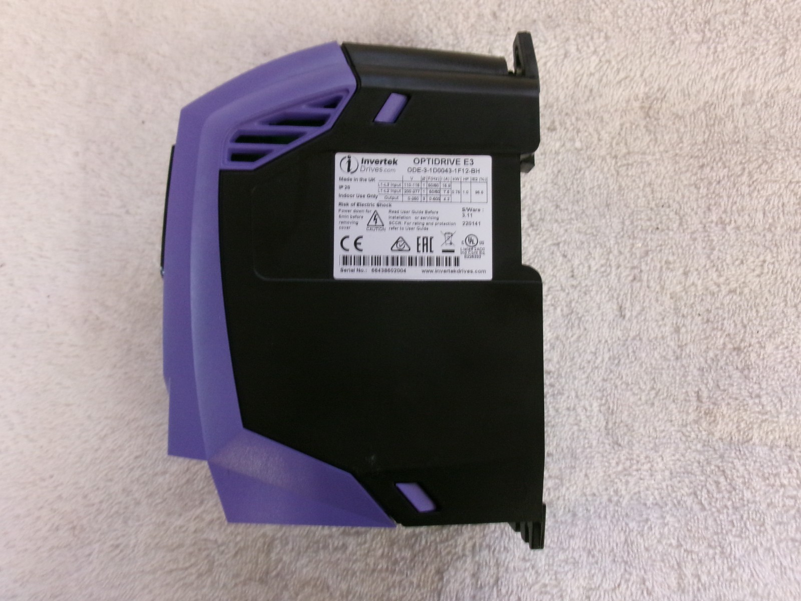 Invertek OPTIDRIVE E3 VFD Drive 1HP 0.75kW ODE-3-1D0043-1F12-BH