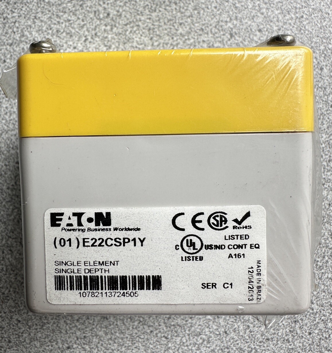 NEW Eaton E22CSP1Y Non-metallic Heavy-Duty 22.5mm Pushbutton Enclosure NEMA 4X