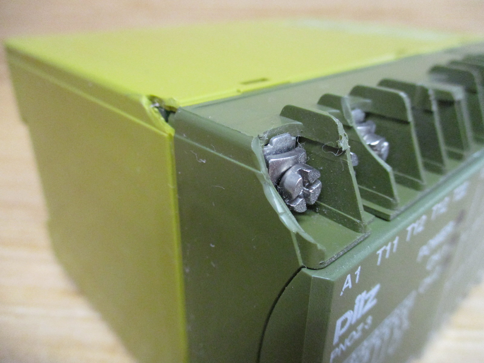 Pilz PNOZ-3-24VDC-5S-1O-1W Safety Relay 474894 Chipped