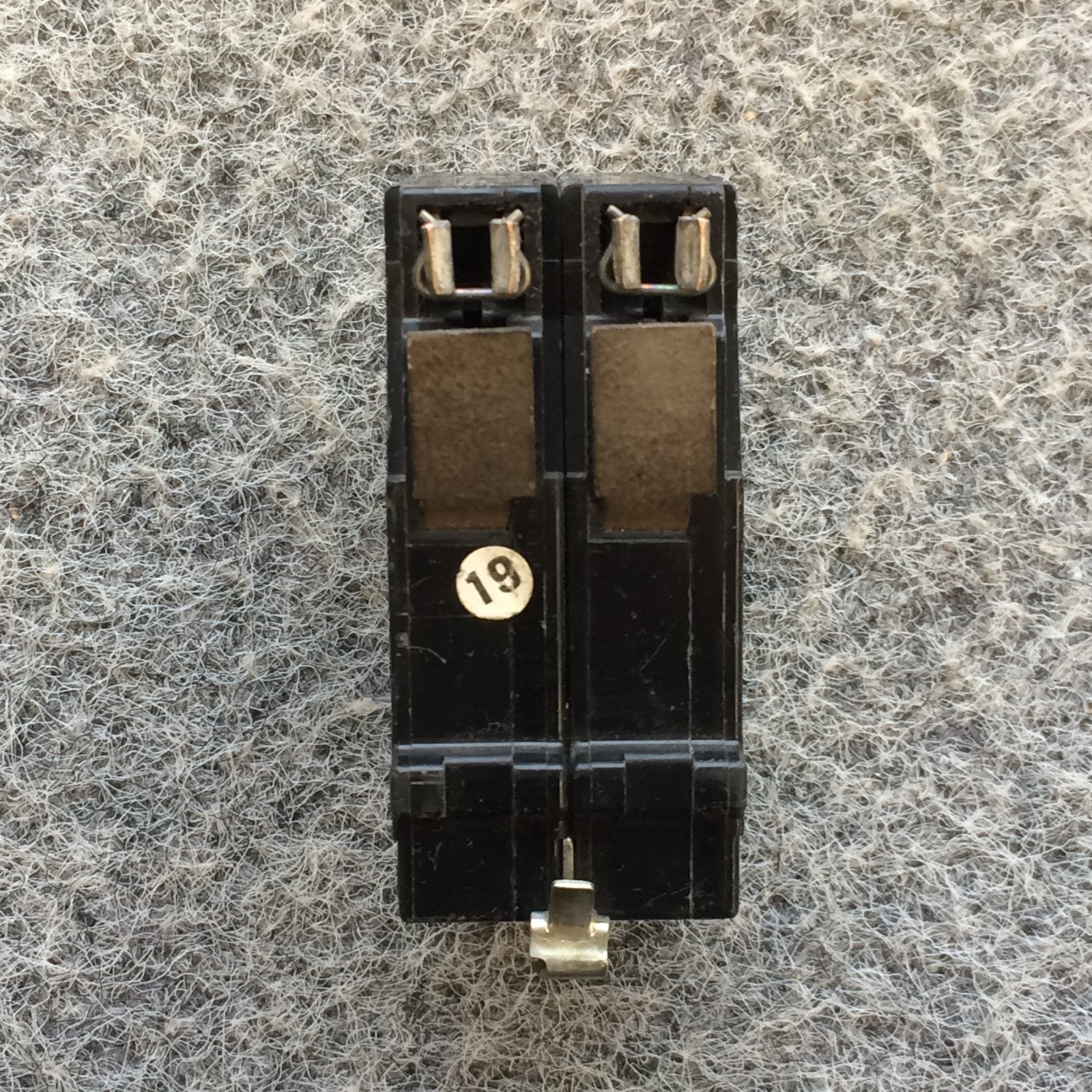 Eaton CH290 2-Pole 90-Amp Circuit Breaker, Type CH3 Plug-On Molded Case