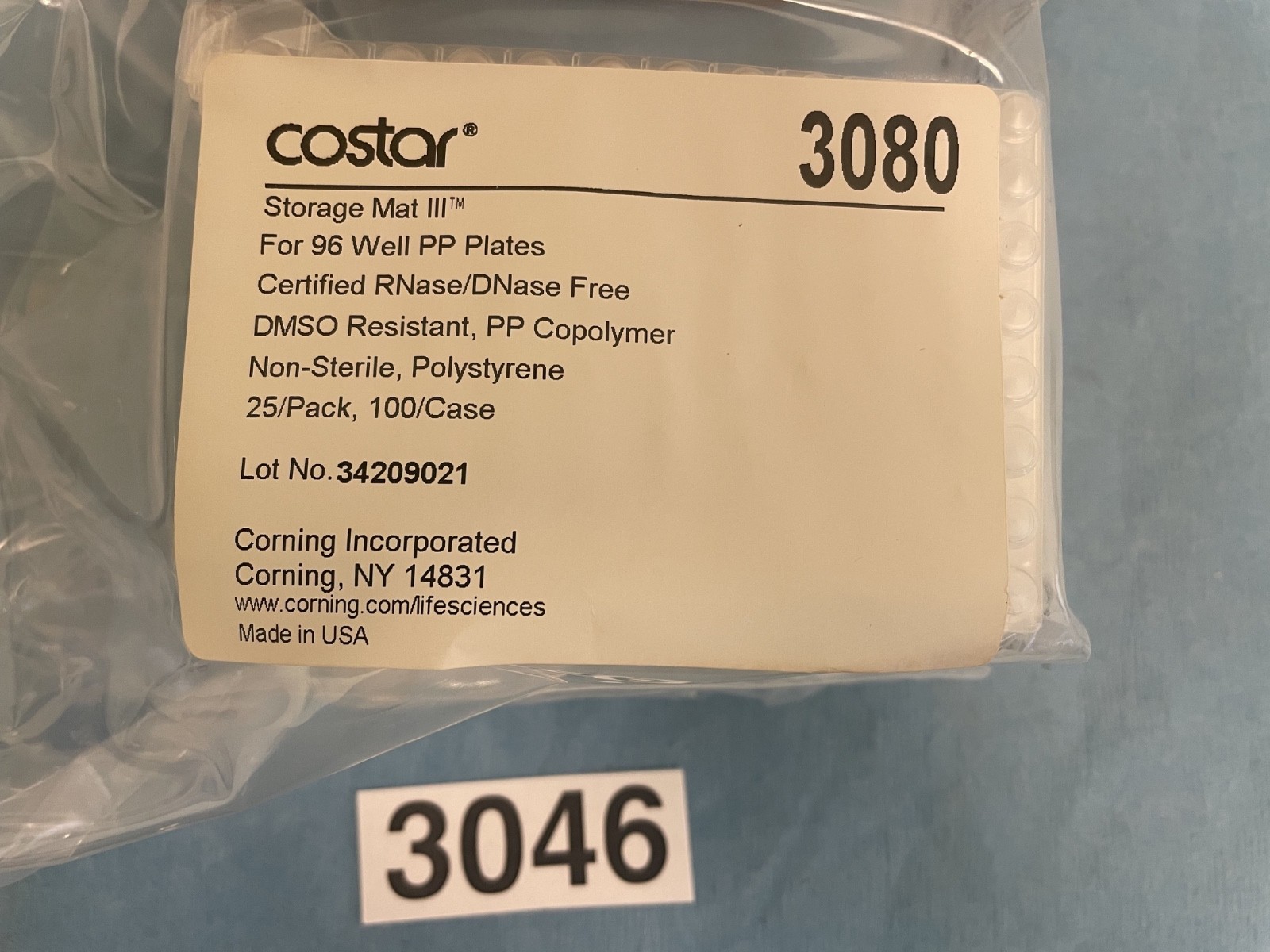 Corning Costar 3080 Round Well Storage Mat III for 96-Well Microplates + Blocks
