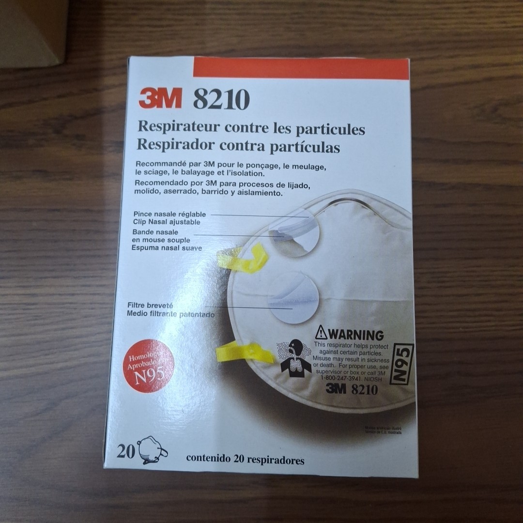3M 8210 N95 Disposable Respirator Dust Mask | 4 Packs of 20=80 Masks | EXP | New