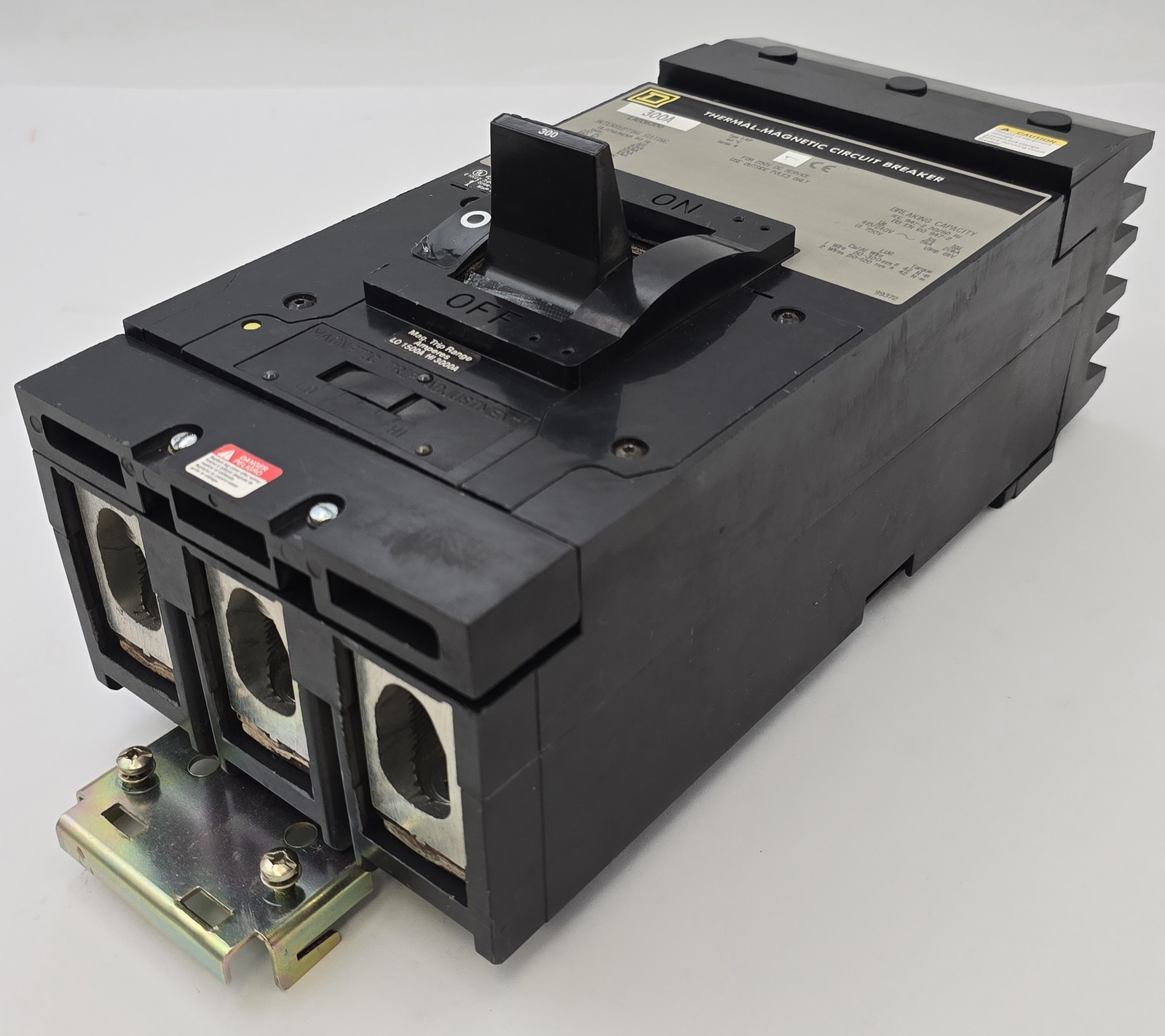 Square D LAB36300 I-Line Circuit Breaker 300A 600VAC 3P 50/60Hz Type LAB