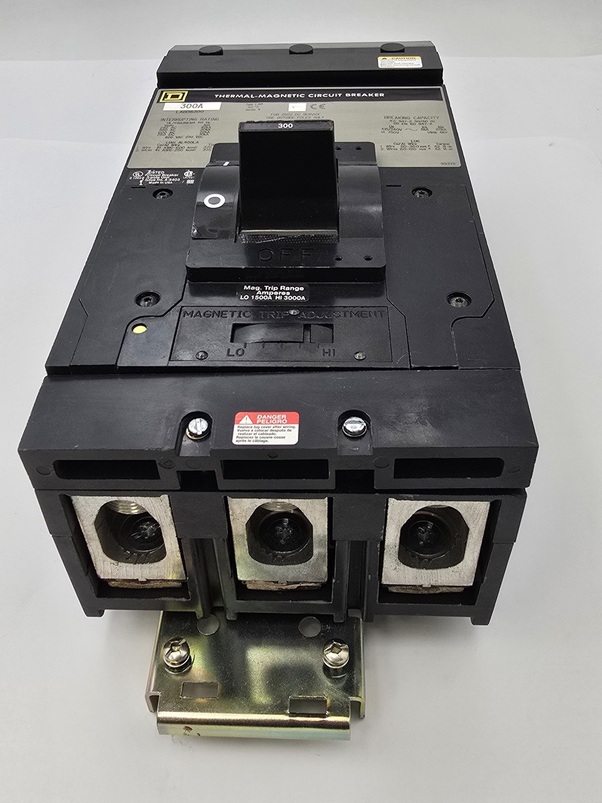 Square D LAB36300 I-Line Circuit Breaker 300A 600VAC 3P 50/60Hz Type LAB