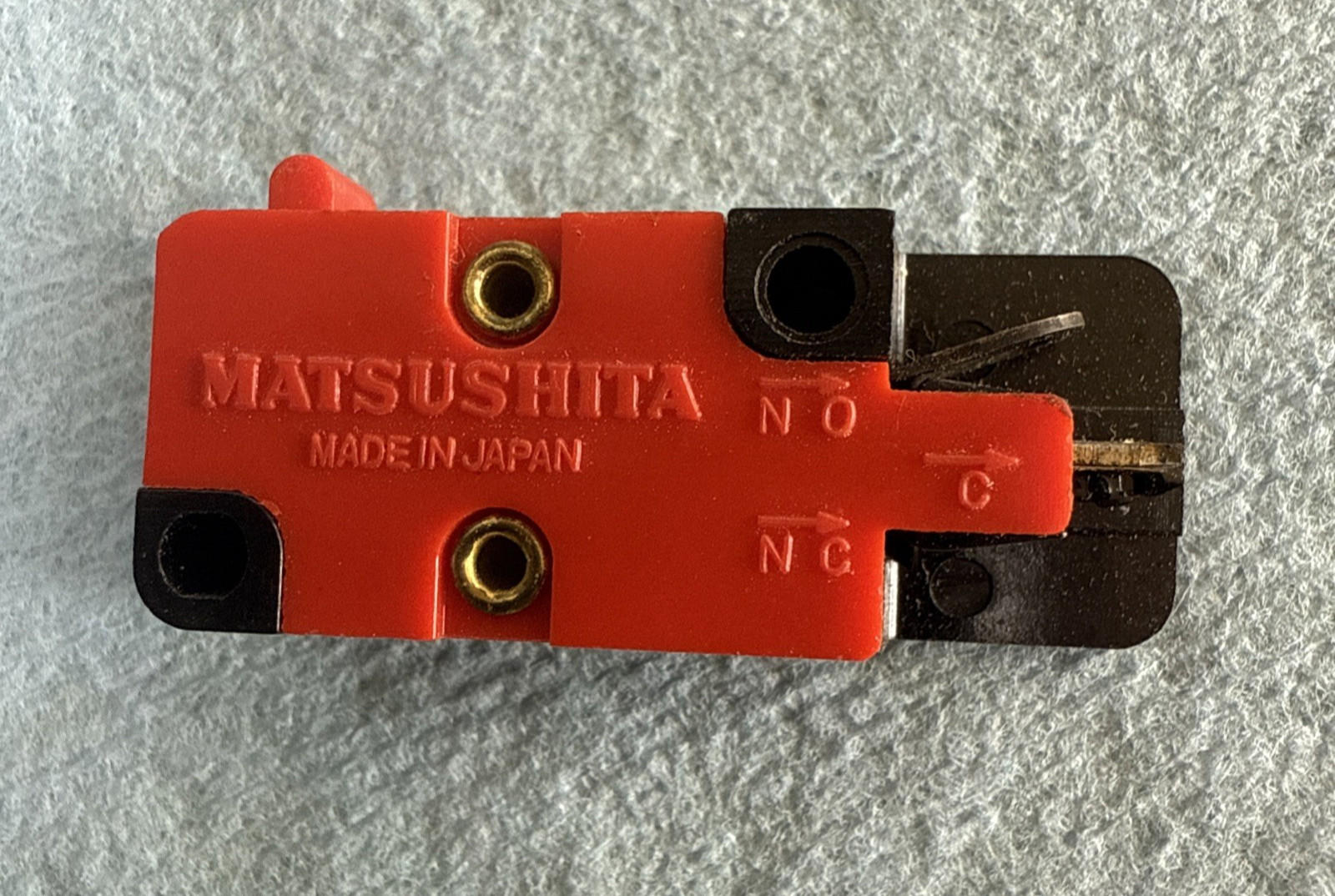 Matsushita AM4300 Microswitch – SPST Normally Open -Used – Excellent