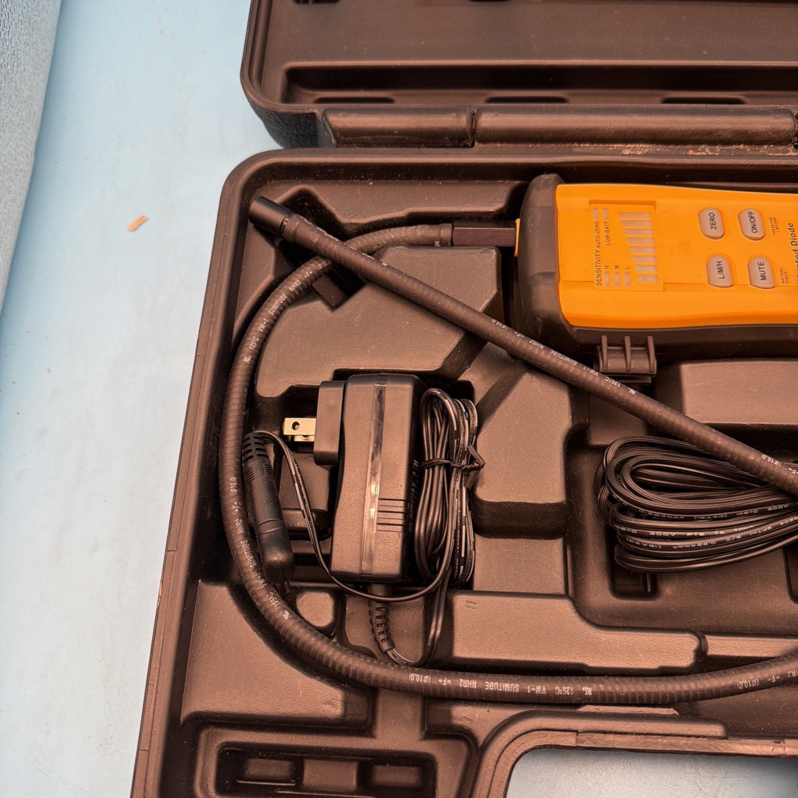 Fieldpiece SRL8 Heated Diode Refrigerant Leak Detector Used