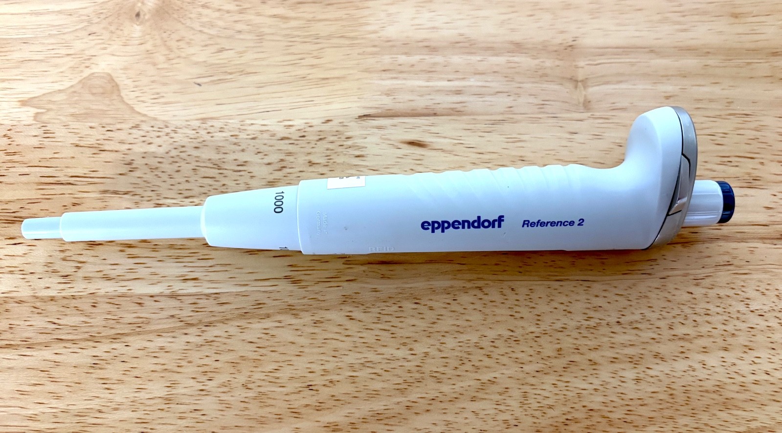 Eppendorf Reference 2 Single-Channel Pipette (100-1000 μL) – Excellent Condition