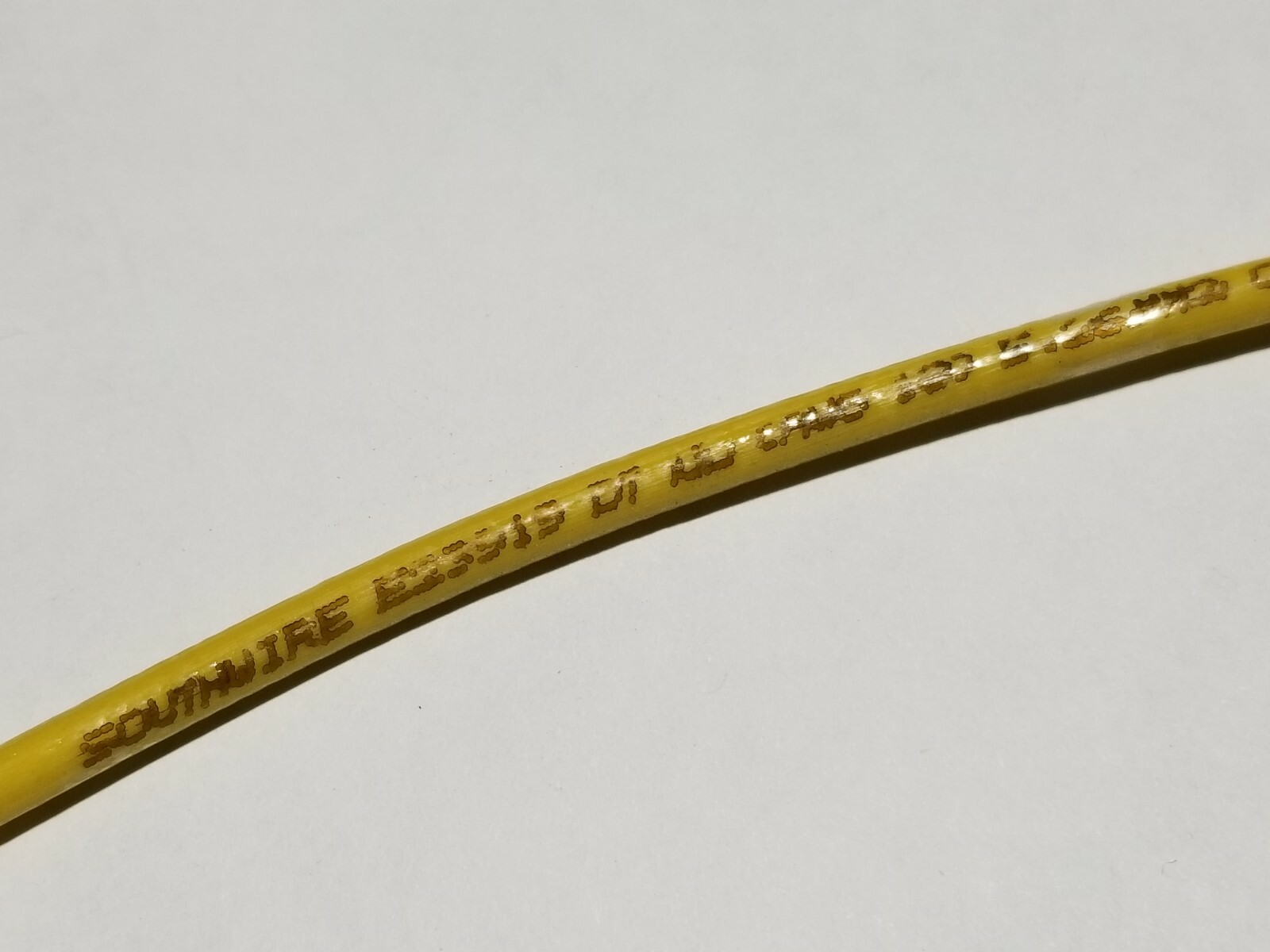 Southwire #10awg Solid THHN/THWN/MTW Building Wire Cable 600V Yellow /100ft