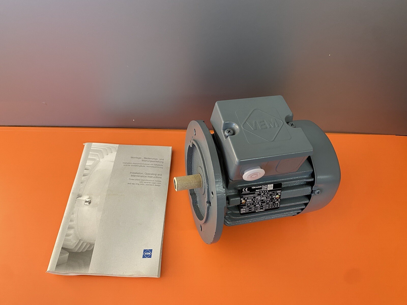 VEM Motors Thrum GmbH 3Ph 230/400VAC 50/60Hz 0.37/0.44 Kw K21R 71G4H