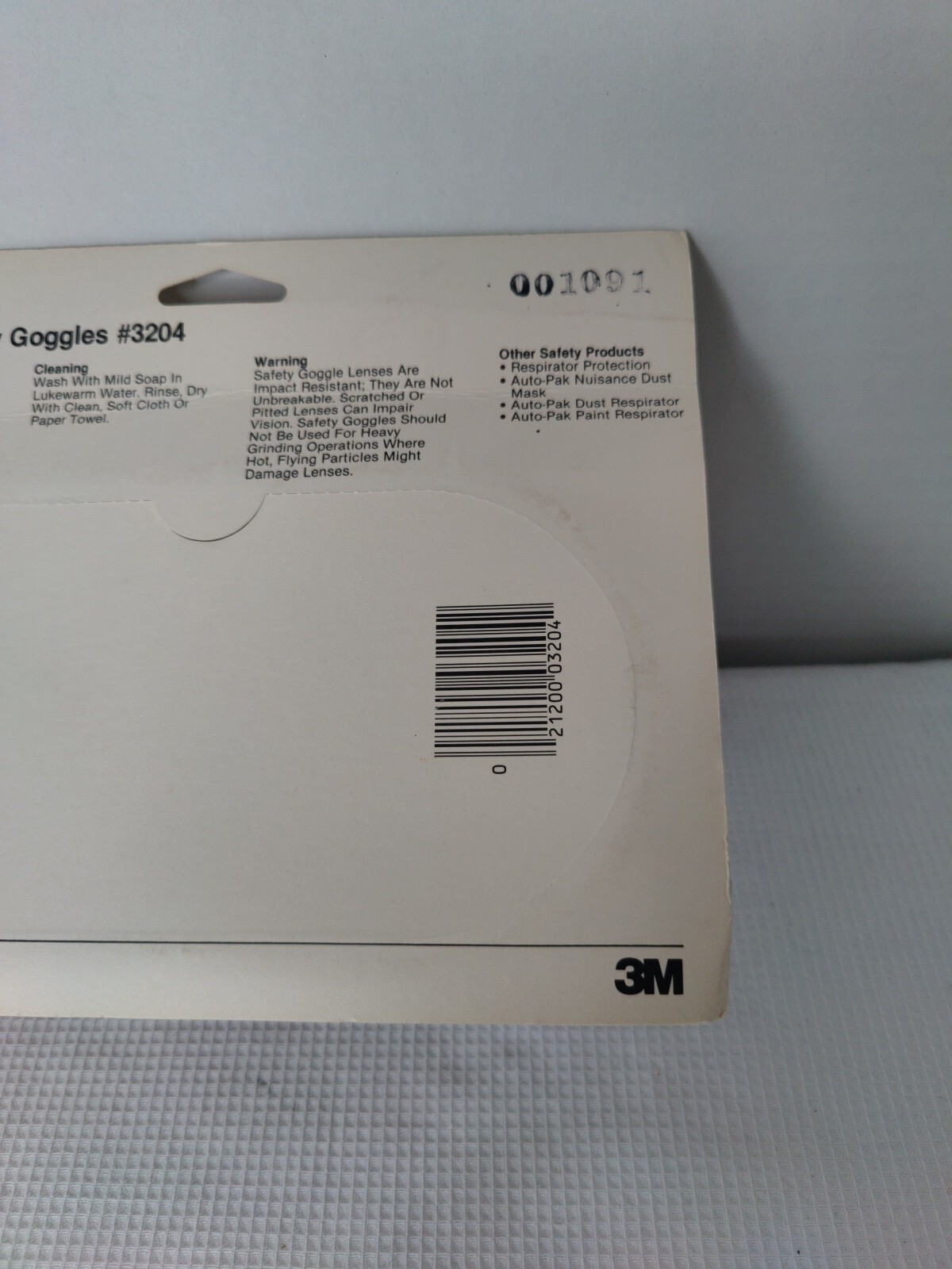 3M Auto-Pak 3204 Safety Goggles, Clear Anti-Fog, Impact Resistant