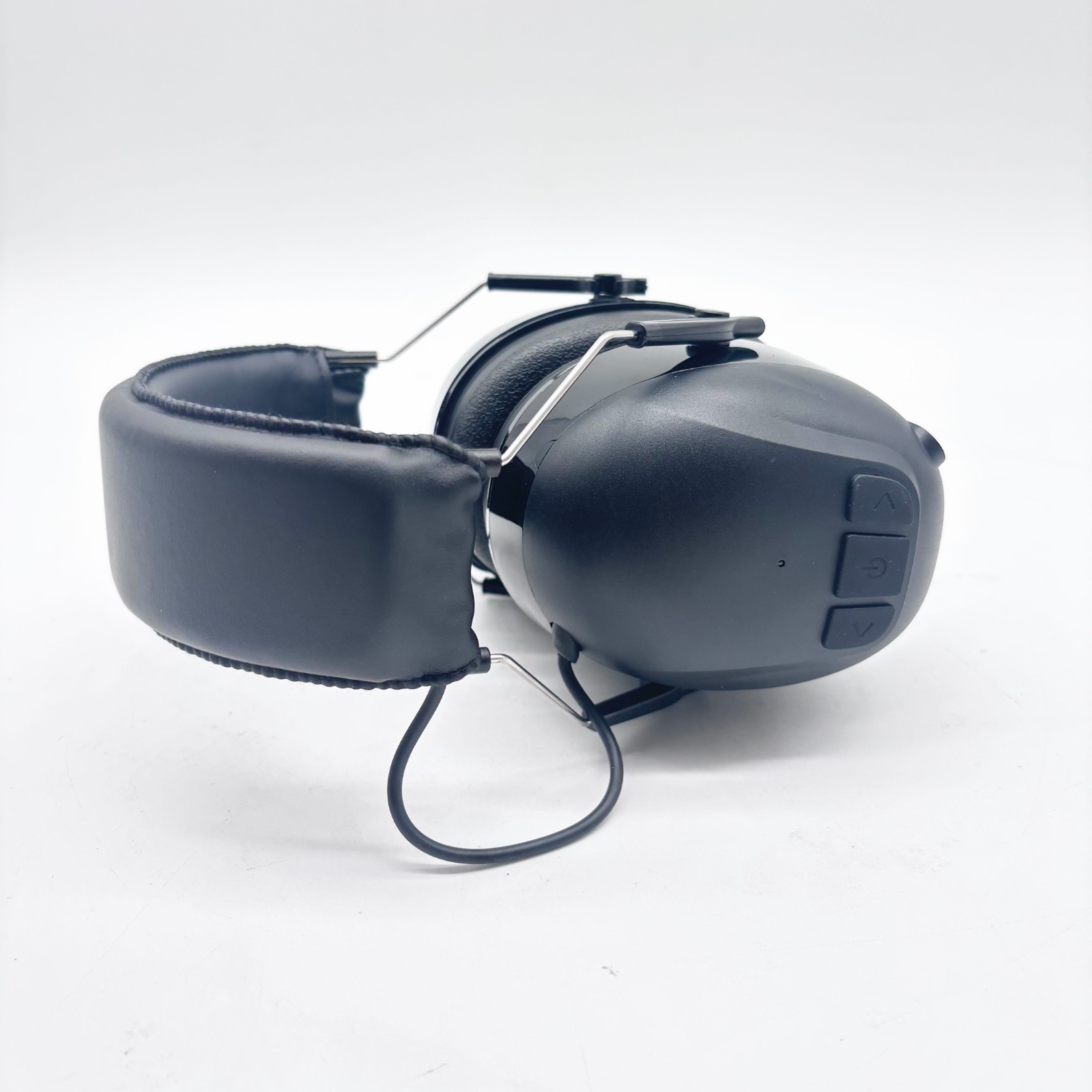 SNR 30 DB Black AC136 Wireless Hearing Protector With Noise Reduction