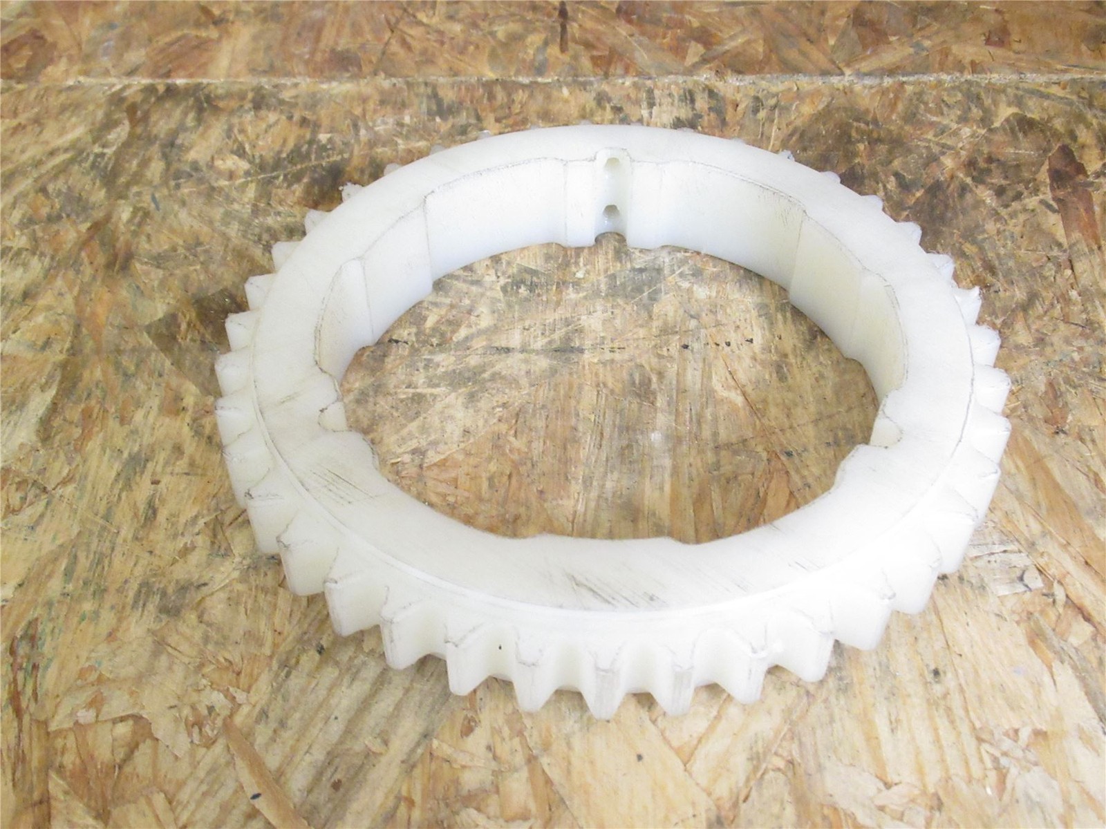 238413 New-No Box; Intralox 1131500DRINTR39TSPN Nylon Sprocket 39T 6.26″PD