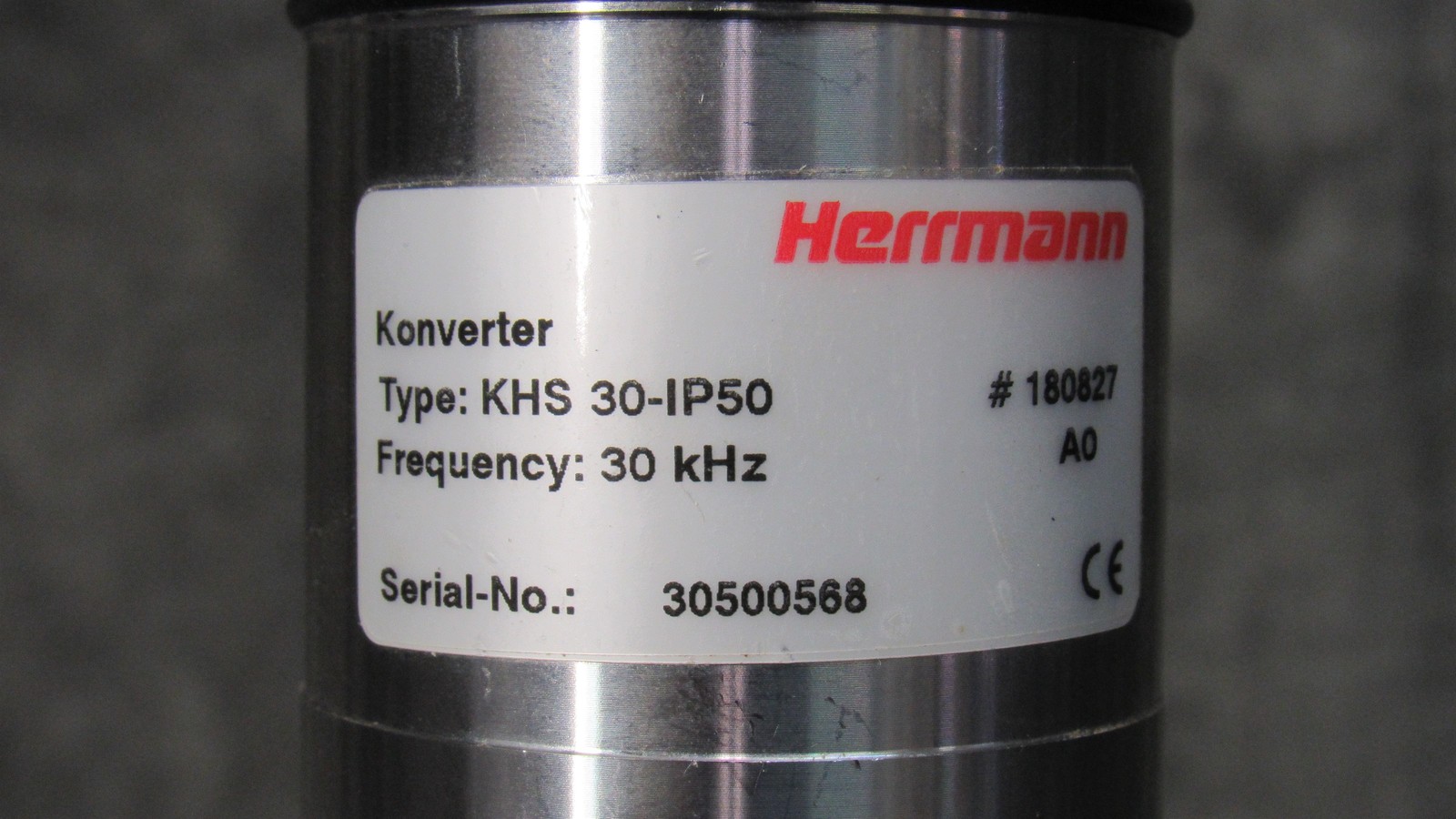HERRMANN KHS 30-IP50 30Khz Ultrasonic Converter & HU73.050/1 Horn