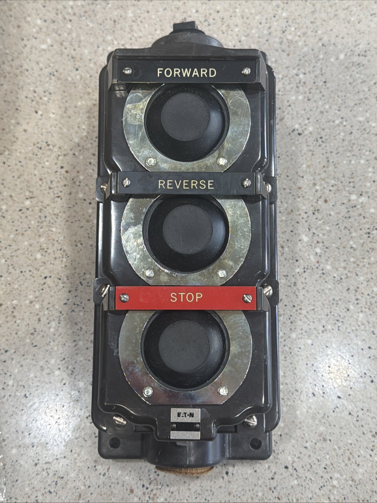 EATON 10250H1890 Forward Reverse Stop Pushbutton Station HeavyDuty *NEW IN BOX*