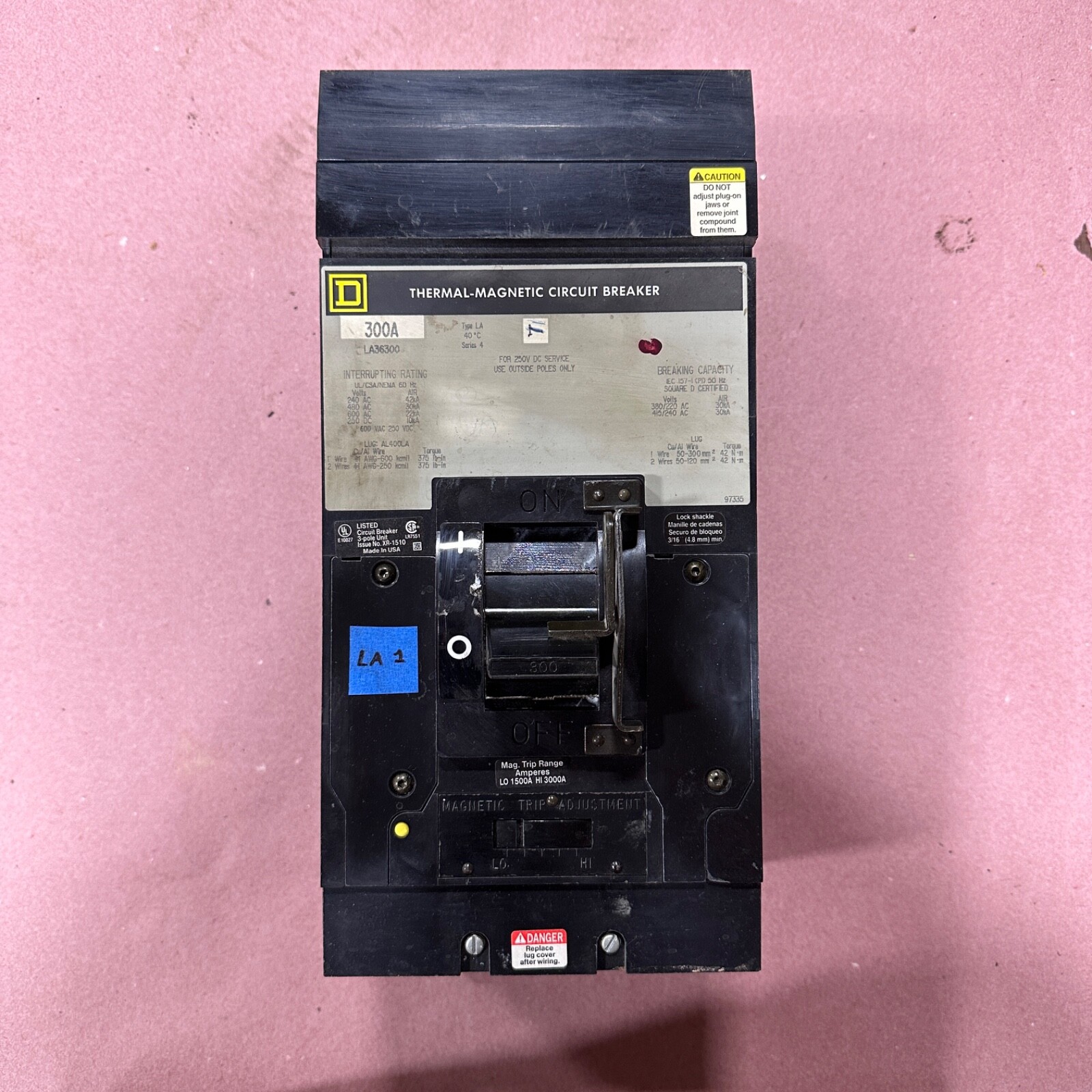 LA36300 SQUARE D 300A AMP 3P POLE 600V 30kA@480V I-LINE PLUG ON CIRCUIT BREAKER