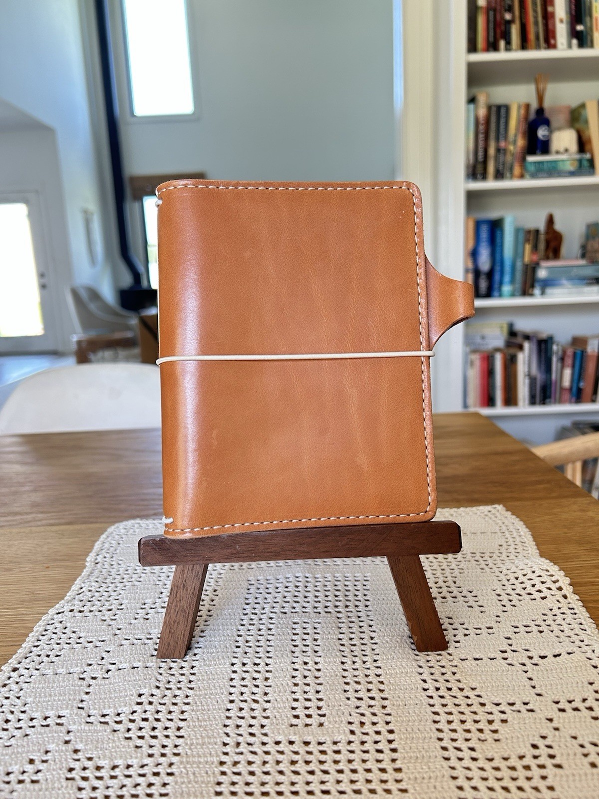 Chic Sparrow A6 Natural Veg Tan Leather Travelers Notebook 4 Notebook Elastics
