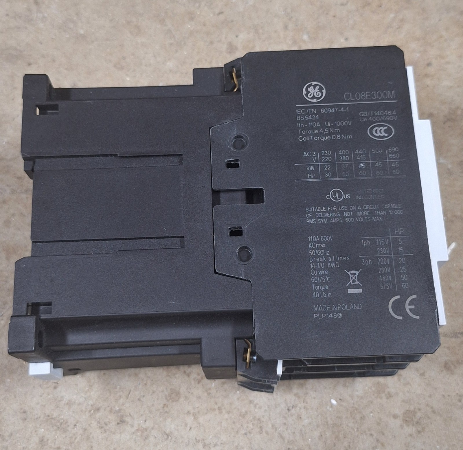 GE CL08E300MD IEC Contactor 110A 3-Pole 24-60V AC/DC Coil Panel Mount