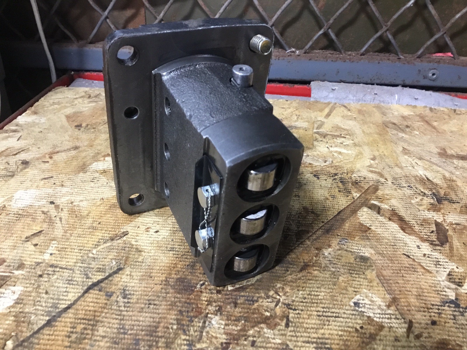 Used Daedong Fuel Injection Pump for Kioti 3C100LWS Engine 9413035237