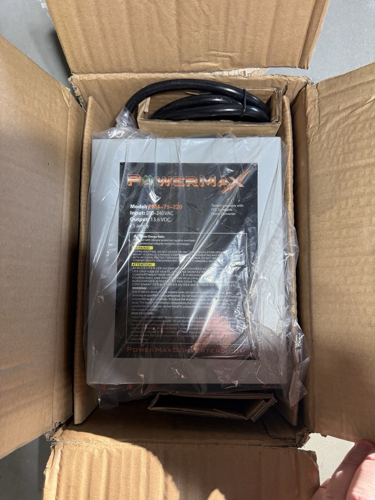 PowerMax PM4-75-220 Converter Charger 75A 13.6VDC Overload Protection