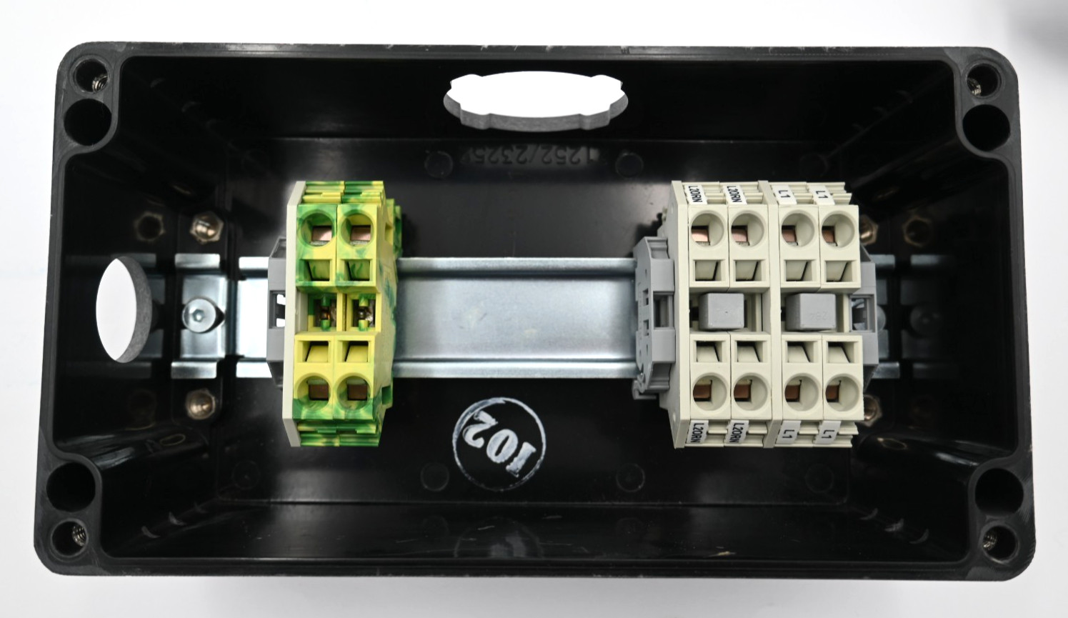 NVENT RAYCHEM JBM-100-A JUNCTION BOX TYPE 4X P000001199 330057-000