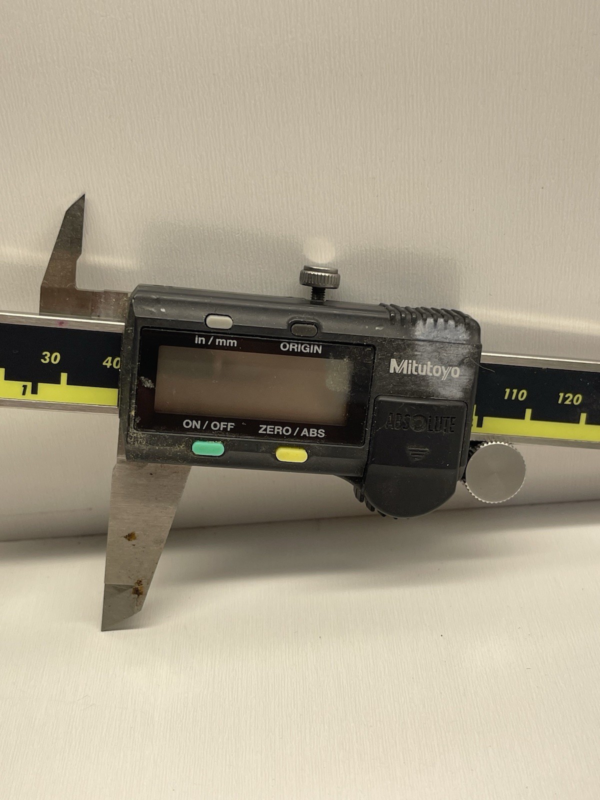 Mitutoyo 6in/150mm Digital Caliper 500-196-30 Model No. CD-6″ CS, Made in Japan