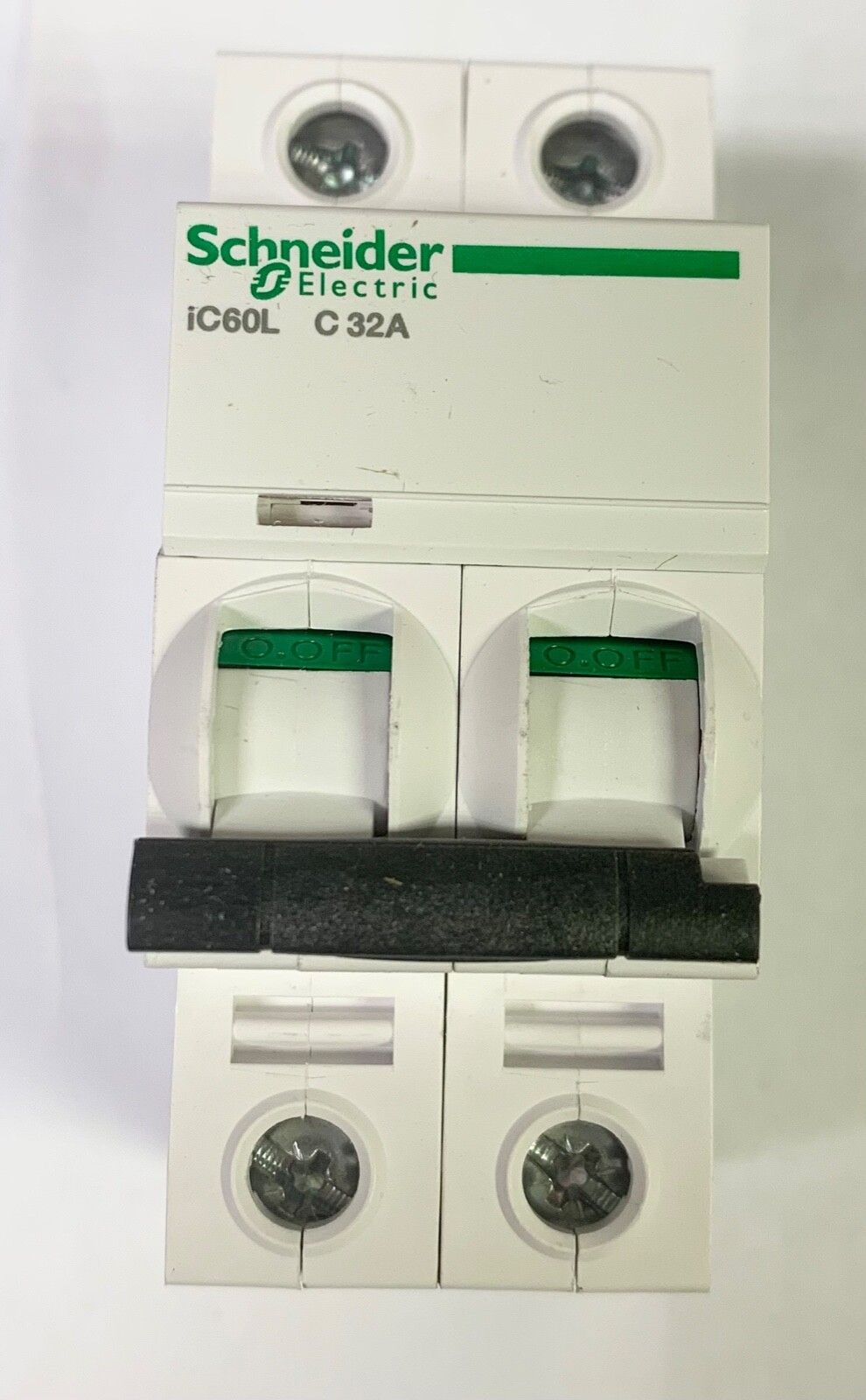 SCHNEIDER ELETRIC A9F94232 Acti9 ic60L 2 Pole 32 AMP C32A Circuit Breaker