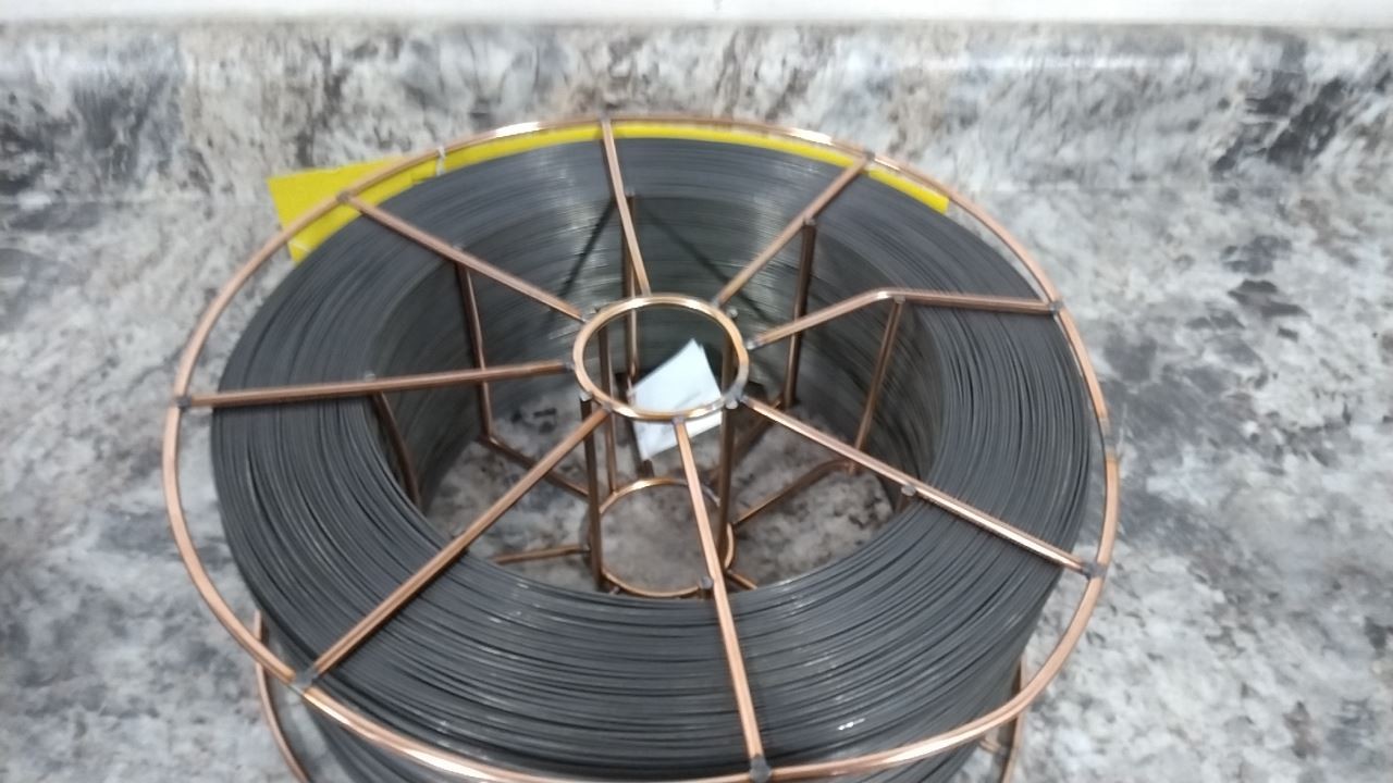 Esab 11452600 0.045 In Wire Dia 33 Lb Weight Hardfacing Flux-Cored Wire