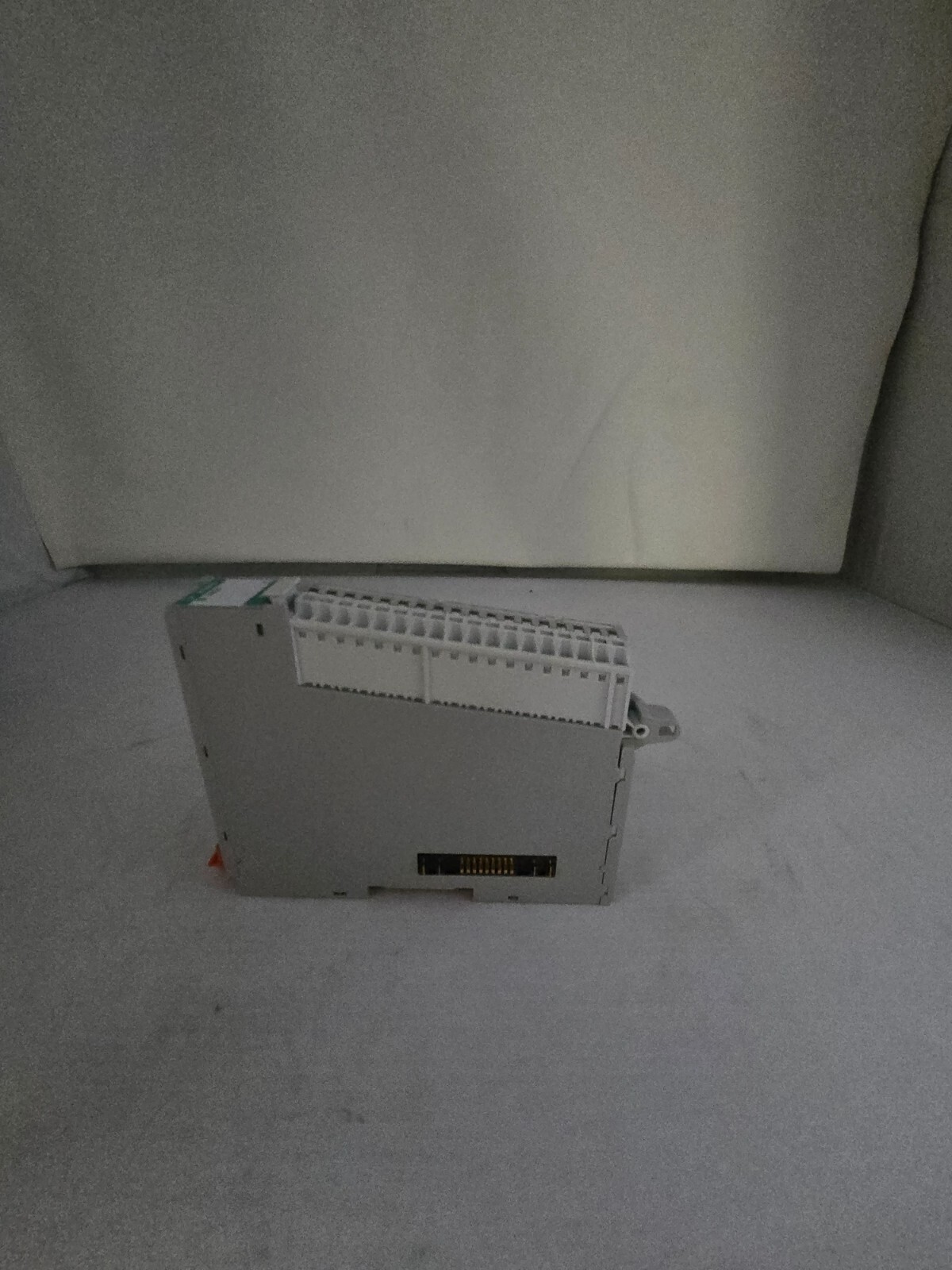 Allen Bradley AB 5069-OB16 Compact 5000 Digital Output Module Series A 5069OB16