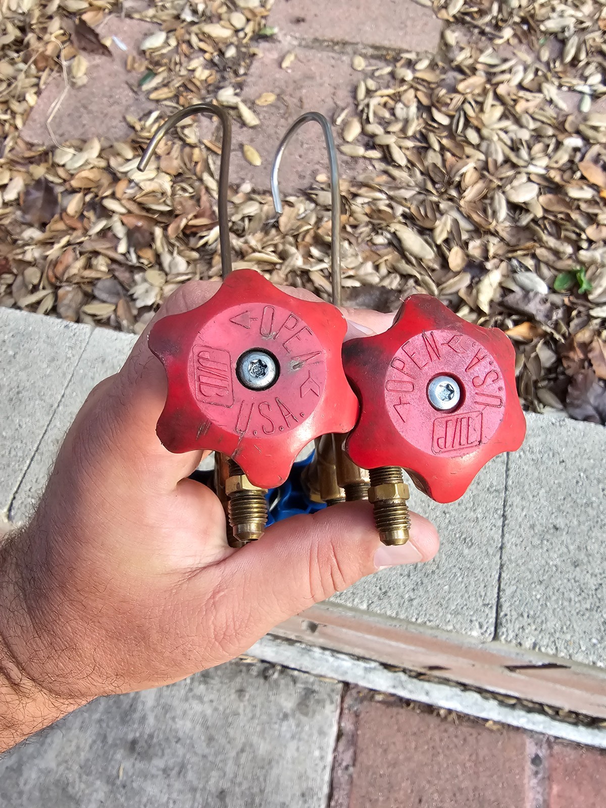 2 Pieces Just Better JB Refrigerant Manifold Set 2-Valve No Hoses No Gauges USA