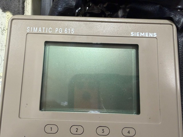 Siemens 6ES5615-0UA11 SIMATIC S5 Hand-Held Programmer PG 615, Enhanced Display