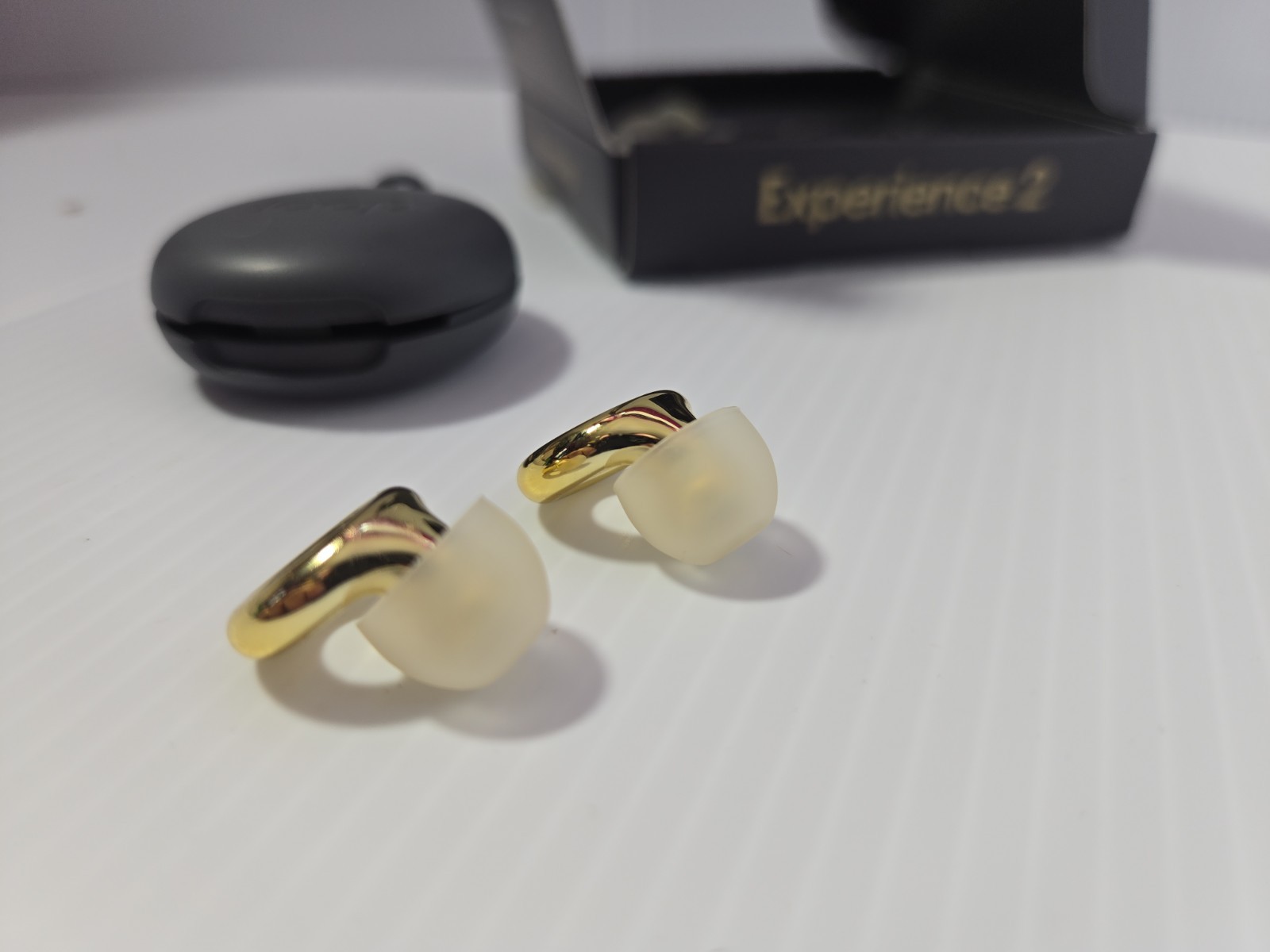 Loop Experience 2 Gold Ear Plugs New Open Box