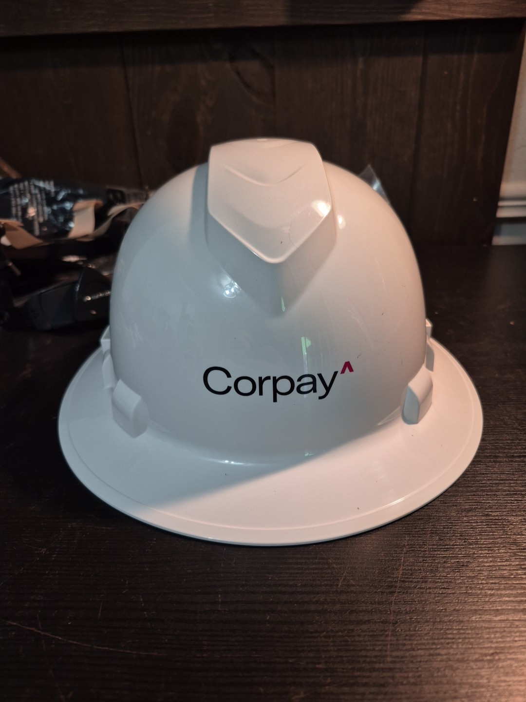 Pyramex HP54110V Ridgeline Full Brim White Hard Hat «Corpay» Logo 4 Point Ratche