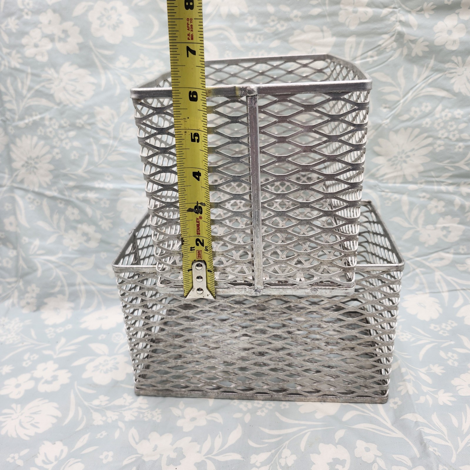 2 Fisherbrand Scientific Aluminum Cleansing stainless steel test tube basket