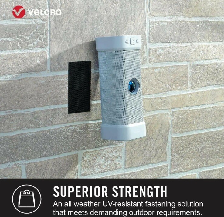 Indoor / Outdoor Use, 1 Roll, 10ft x 1in, Holds 6.8kgs, Black