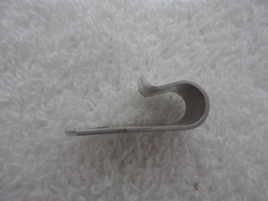 Jentec EZ Cable Clips 1/4″ 6,3mm Box of (100) Pcs. High Quality Metal Alloy